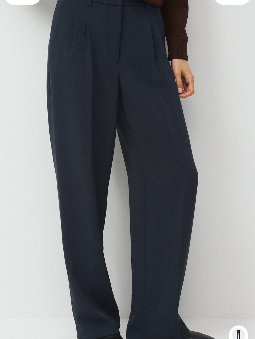 Aritzia the effortless pant - crepette